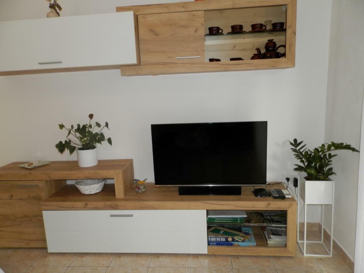 Apartment Slavica Lozovac Exterior photo